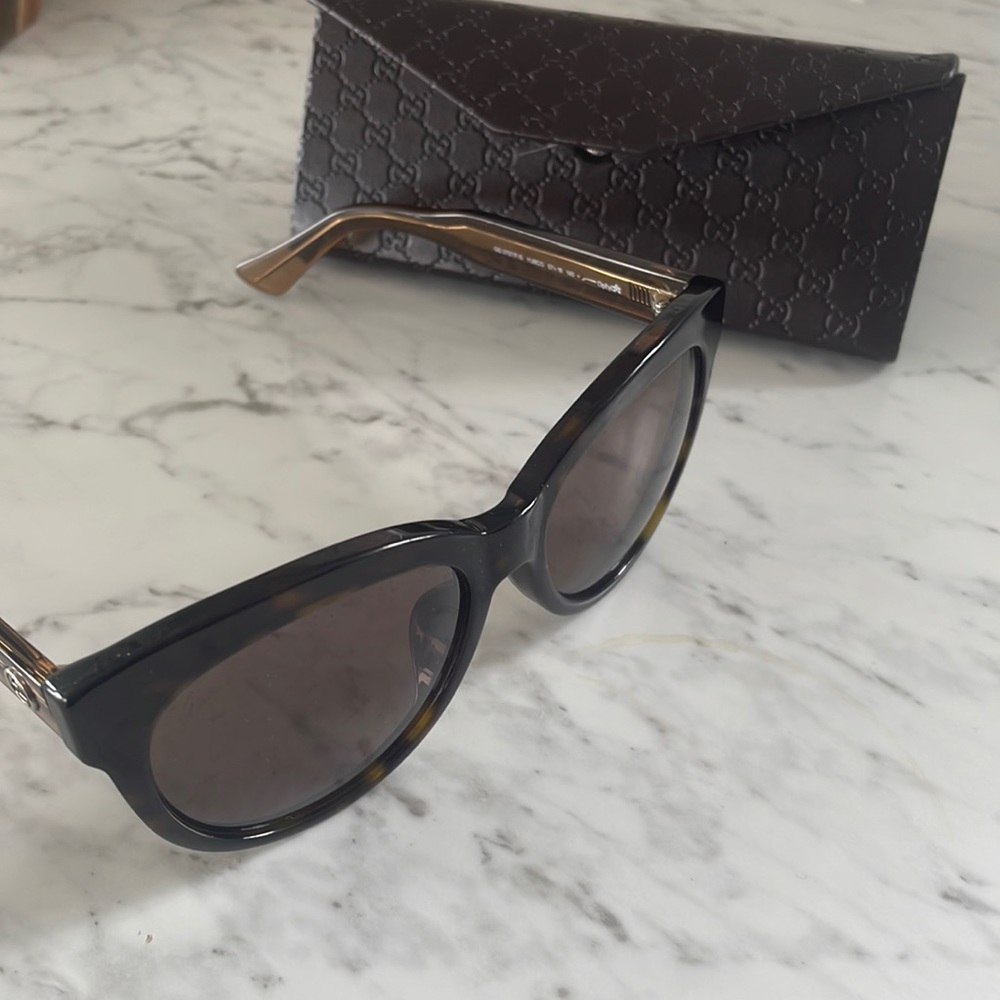 Gucci sunglasses